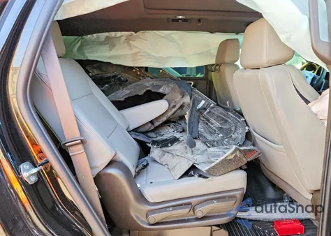 2024 Chevrolet Tahoe K1500 Lt z USA, uszkodzony, nr VIN 1GNSKNKD9RR397367